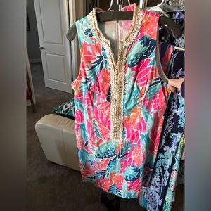 Vguc Lilly shift dress size 14